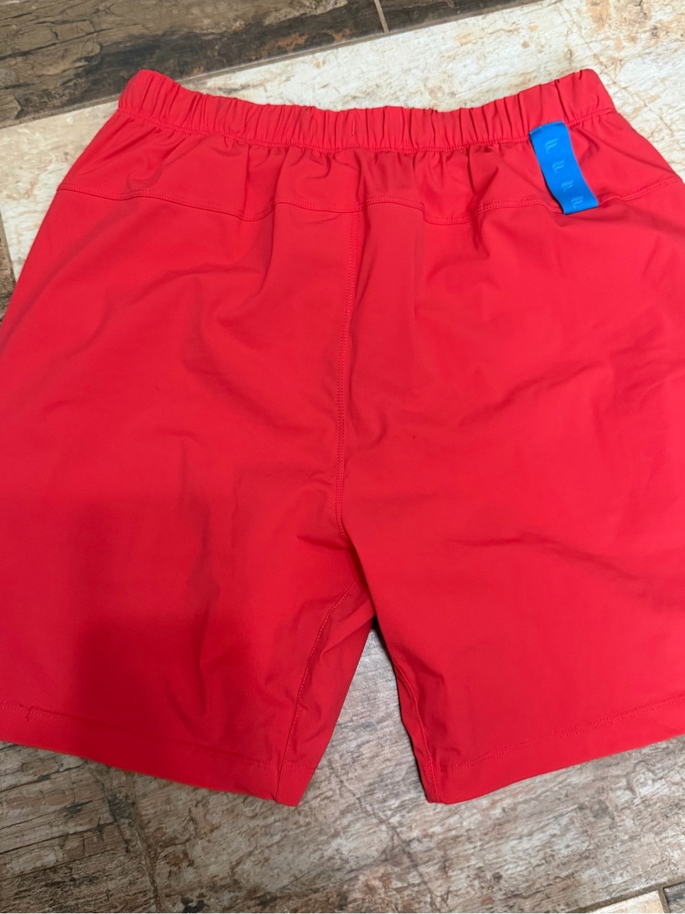 Fabletics Men’s Shorts 7 Inch - Picture 4 of 5